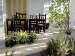 LA CUESTA GUEST HOUSE